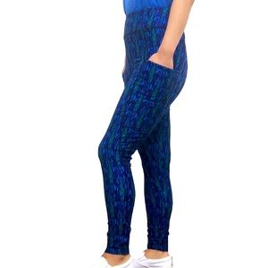 Svaha Leggings with pockets in Dragon Scale print